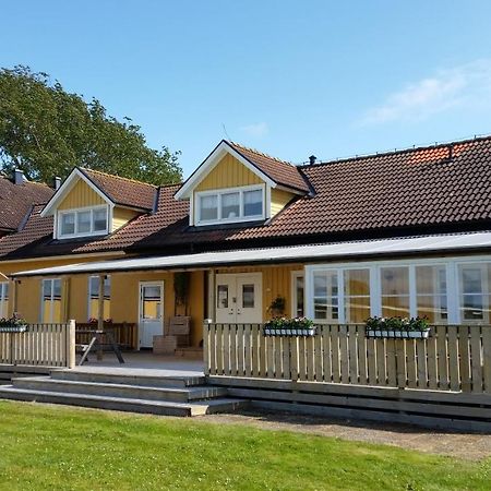 Bjoerkaengs Vandrarhem Tvååker Esterno foto